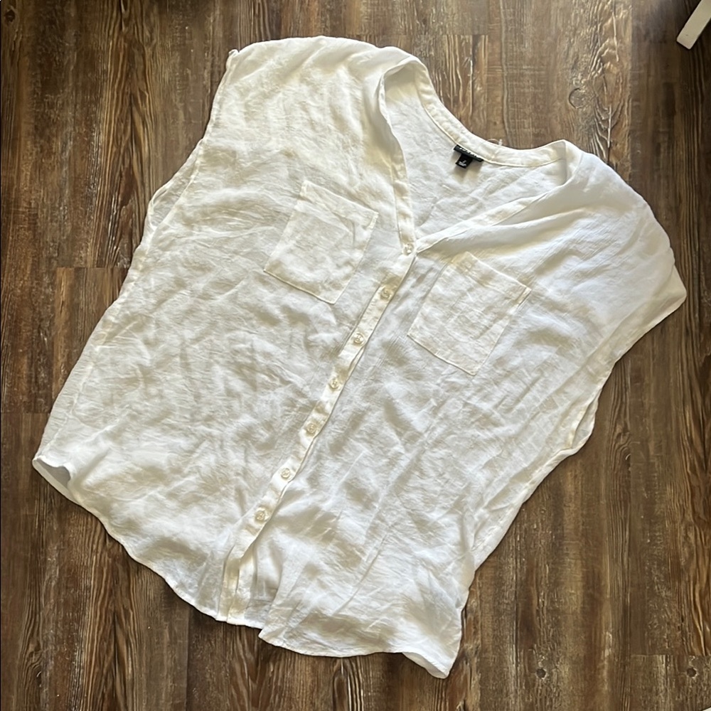 Torrid White Lagenlook Gauzy Short Sleeve Lightweight Layering Button Down Top